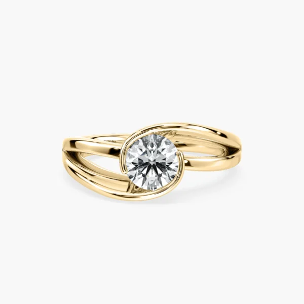 Elegant Modern Twist Solitaire Ring in 925 Sterling Silver with Gold Plating - Image 2