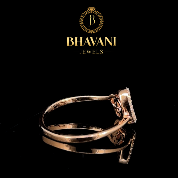 Elegant Interlocking Hearts Moissanite Ring – A Symbol of Love & Forever Bond - Image 3