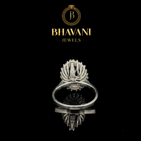 Timeless Elegance – Emerald Halo Diamond Ring in 925 Silver - Image 3