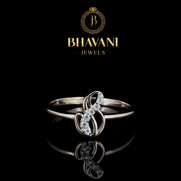 Timeless Infinity Diamond Ring – Sparkling Elegance for Every Occasion