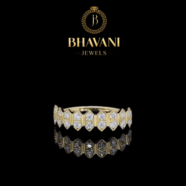 Royal Chevron Diamond Ring – Gold Brilliance - Image 5